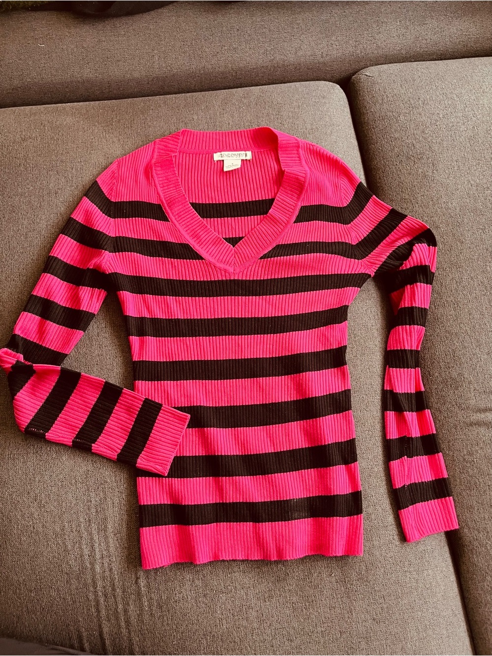 Cocovive Hot Pink Black Striped Ribbed V-Neck Sweater women size S